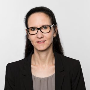 Ines Berg
Partnervertrieb
Tel: 04421-75514-34
Fax: 04421-75514-91
Kontaktieren Sie mich auch per:
Mein Motto:
"Glücklich sein bedeutet nicht, das Beste von allem zu haben, sondern das Beste aus allem zu machen."